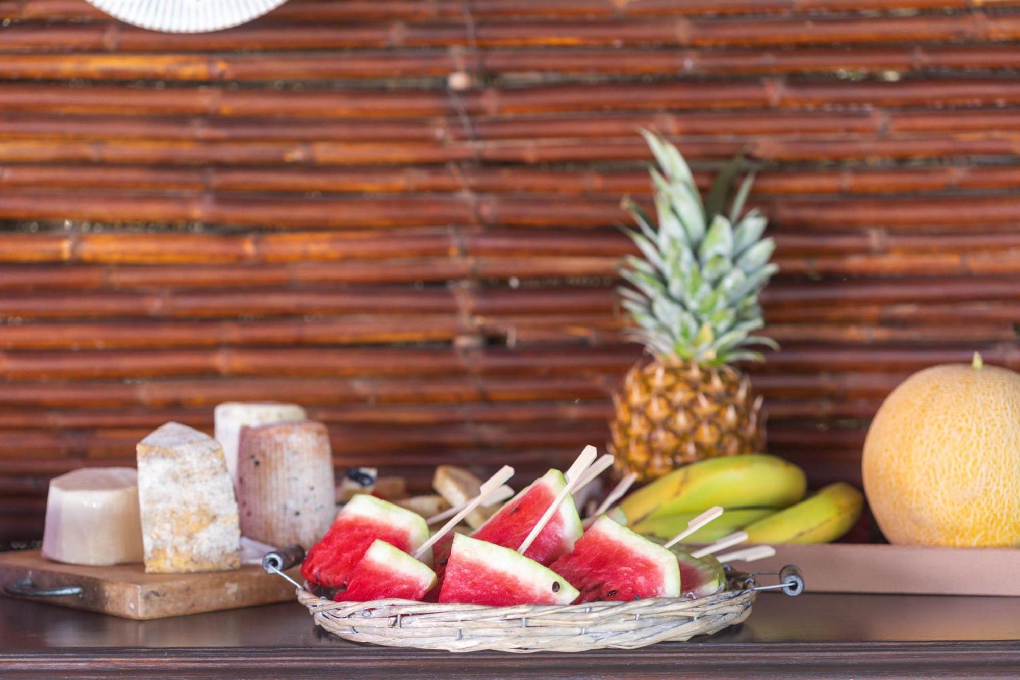 Sunrock Suites Stelida  Dış mekan fotoğraf