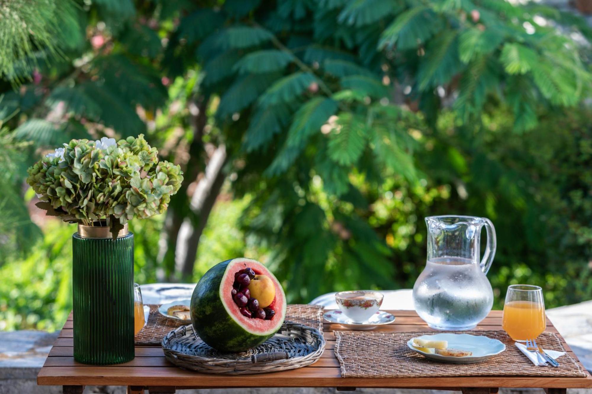Sunrock Suites Stelida  Dış mekan fotoğraf