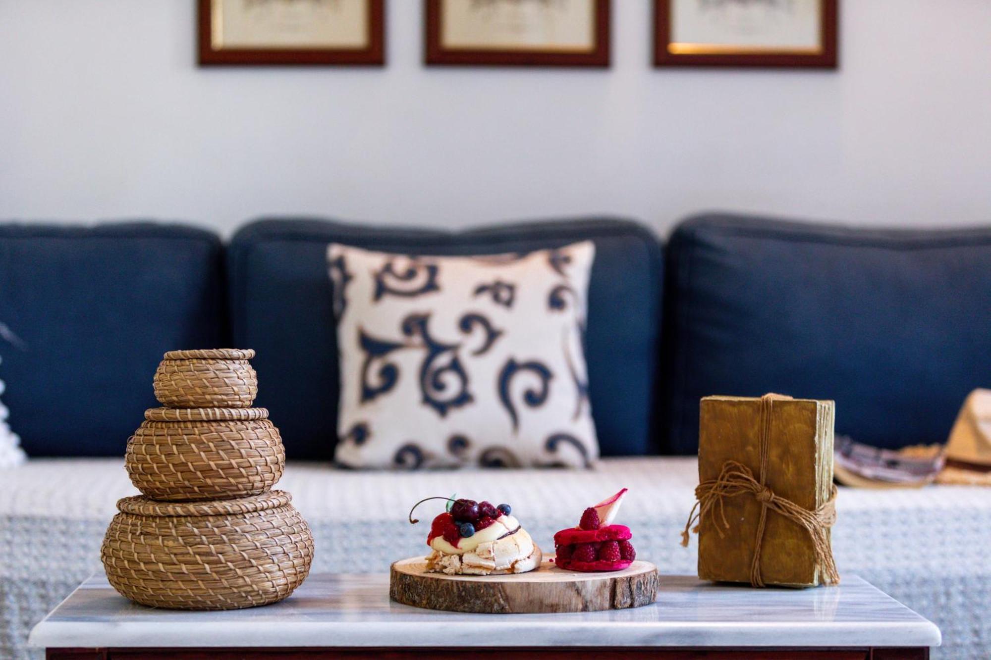 Sunrock Suites Stelida  Dış mekan fotoğraf