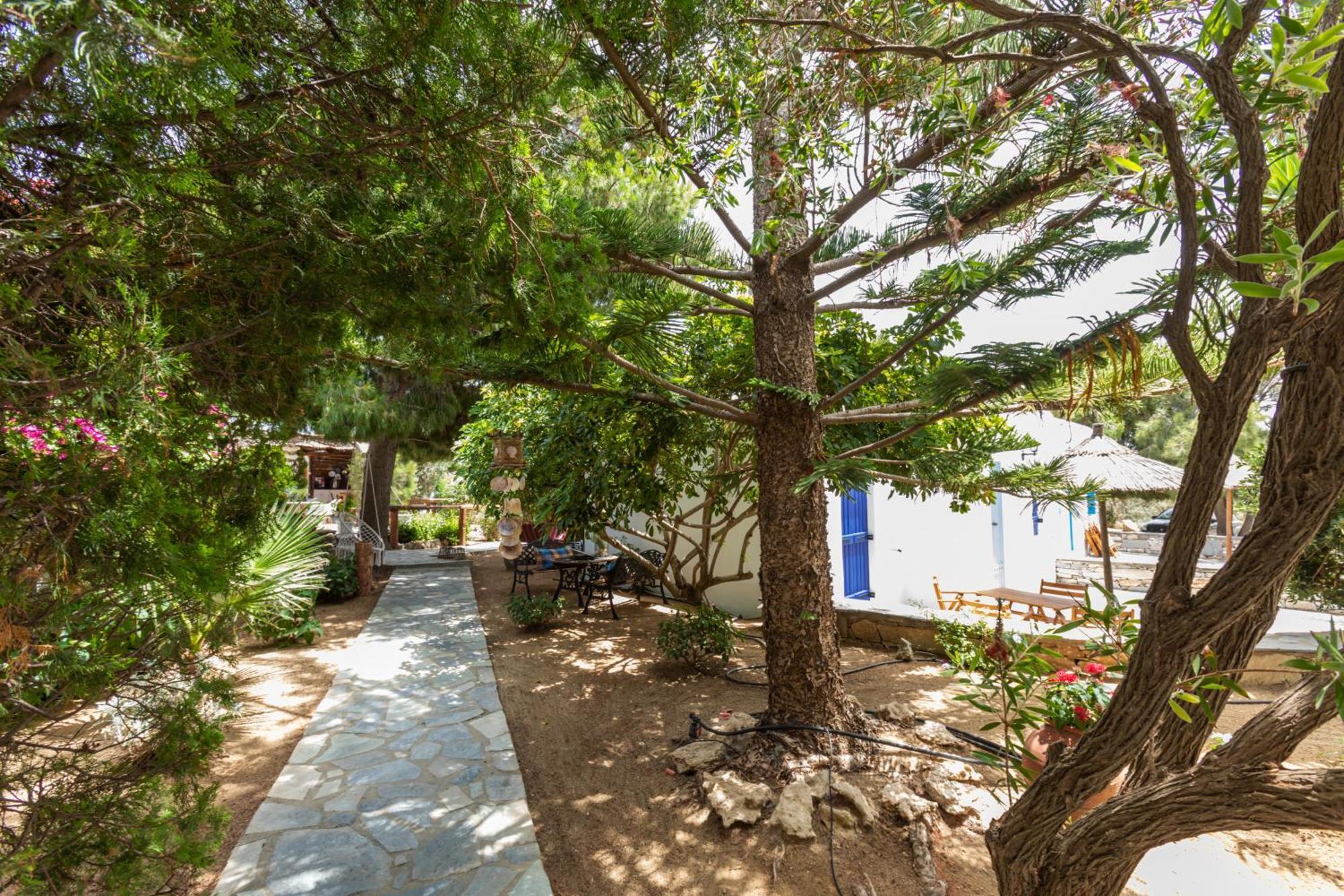 Sunrock Suites Stelida  Dış mekan fotoğraf