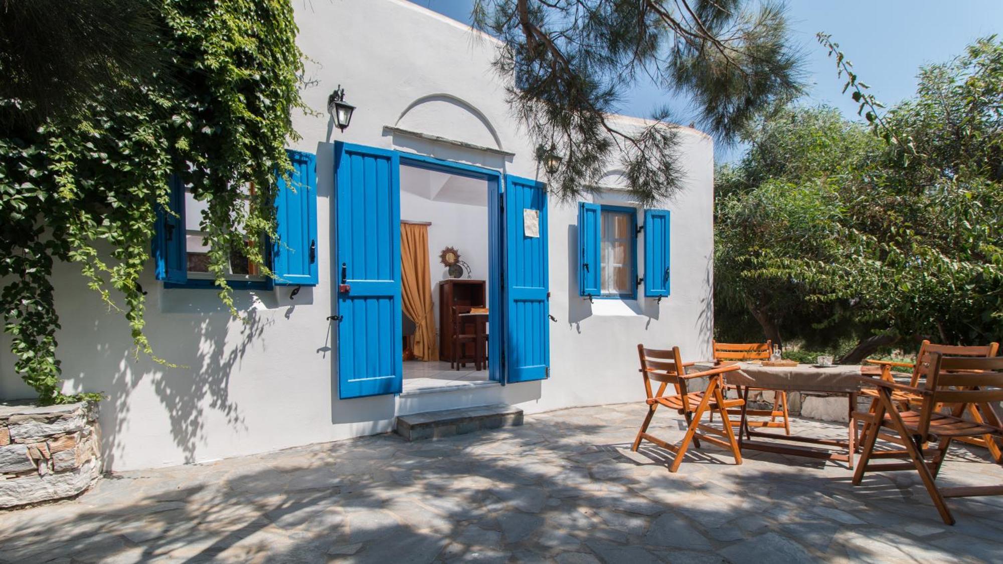 Sunrock Suites Stelida  Dış mekan fotoğraf