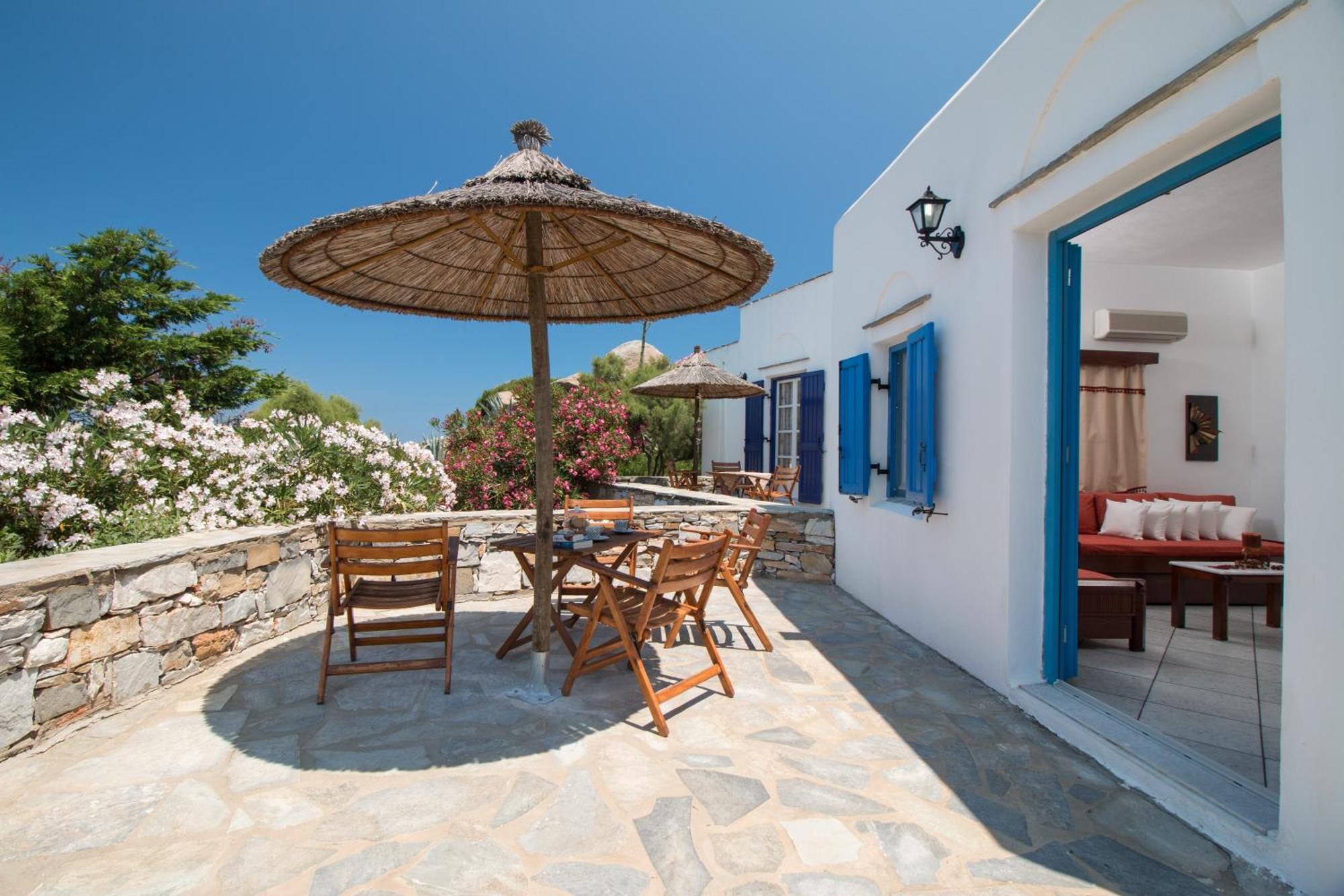 Sunrock Suites Stelida  Dış mekan fotoğraf